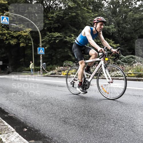 13.09.2026 - Stadtparktriathlon H.Heesch http://msf.ph/oto/10381836 13.09.2026 11:02:47 Radfahren 371, 403, 473, 513, 546, 637, 672 meine-sportfotos.de