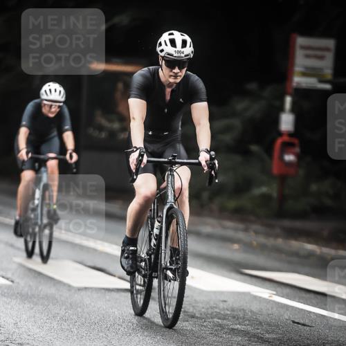 13.09.2026 - Stadtparktriathlon H.Heesch http://msf.ph/oto/10381847 13.09.2026 12:28:18 Radfahren 1004, 1056, 1098, 1113, 1138, 1158 meine-sportfotos.de