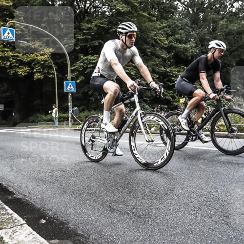 13.09.2026 - Stadtparktriathlon H.Heesch http://msf.ph/oto/10381920 13.09.2026 11:03:49 Radfahren 470, 480, 493, 498, 547, 653, 685, 694 meine-sportfotos.de