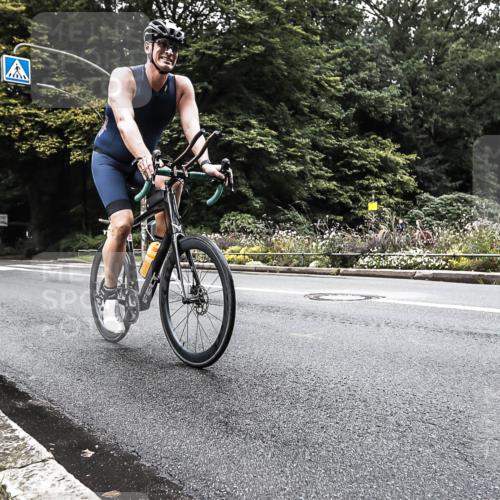 13.09.2026 - Stadtparktriathlon H.Heesch http://msf.ph/oto/10381926 13.09.2026 11:03:50 Radfahren 470, 480, 493, 498, 547, 653, 685, 694 meine-sportfotos.de