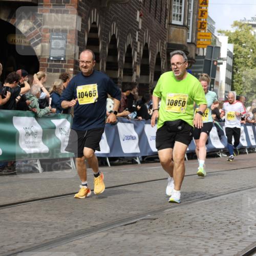 13.09.2026 - 21. swb-Marathon Bremen Strokosch-Dieckow http://msf.ph/oto/10381953 13.09.2026 11:05:09 Ziel 10198, 10283, 10315, 10481, 10729, 10741, 10855, 10856, 10940, 11006, 11133, 11272, 11364, 11366, 11395, 11518, 11592, 11705, 11757, 11939, 12005, 12235, 12420, 12493, 12495, 12498, 12500, 12502, 12563, 10411, 10576, 10697, 10717, 10802, 10995, 11102, 11157, 11218, 11326, 11334, 11616, 12011, 12079, 12080 meine-sportfotos.de