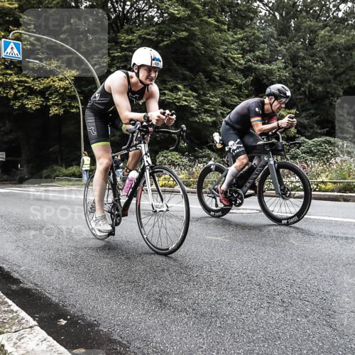 13.09.2026 - Stadtparktriathlon H.Heesch http://msf.ph/oto/10381961 13.09.2026 11:04:03 Radfahren 506, 536, 643, 688 meine-sportfotos.de