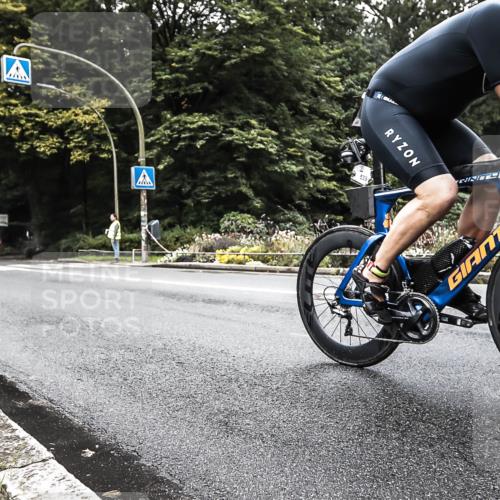 13.09.2026 - Stadtparktriathlon H.Heesch http://msf.ph/oto/10381972 13.09.2026 11:04:13 Radfahren 539 meine-sportfotos.de