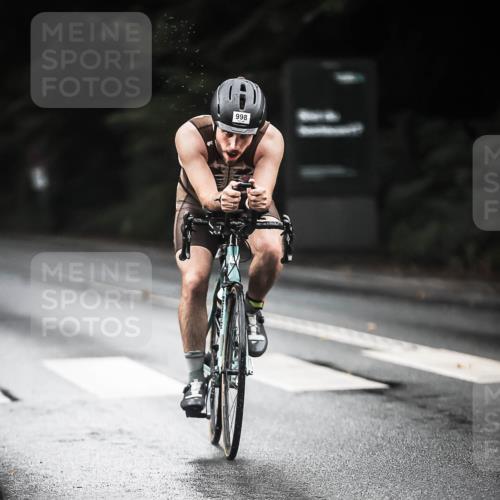 13.09.2026 - Stadtparktriathlon H.Heesch http://msf.ph/oto/10381980 13.09.2026 12:28:41 Radfahren 975, 998, 1087 meine-sportfotos.de