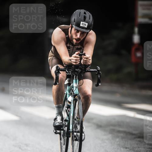 13.09.2026 - Stadtparktriathlon H.Heesch http://msf.ph/oto/10381997 13.09.2026 12:28:42 Radfahren 975, 998, 1081, 1087 meine-sportfotos.de
