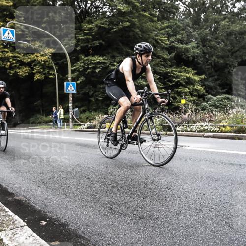13.09.2026 - Stadtparktriathlon H.Heesch http://msf.ph/oto/10382013 13.09.2026 11:05:07 Radfahren 488, 528, 619, 658 meine-sportfotos.de
