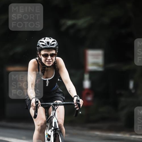13.09.2026 - Stadtparktriathlon H.Heesch http://msf.ph/oto/10382020 13.09.2026 12:28:48 Radfahren 1015, 1081, 1088 meine-sportfotos.de