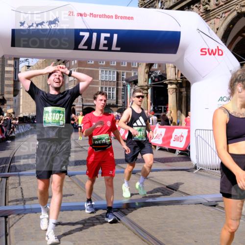 13.09.2026 - 21. swb-Marathon Bremen Tim E. http://msf.ph/oto/10382061 13.09.2026 13:18:06 Ziel 771, 948, 1297, 1797, 2001, 2125, 2234, 2812, 3051, 3192, 3760, 4286, 4374, 4498, 4499, 4620, 5530, 5817, 5935, 8869, 9400, 9505, 9595, 9596, 9837, 13041, 13107 meine-sportfotos.de