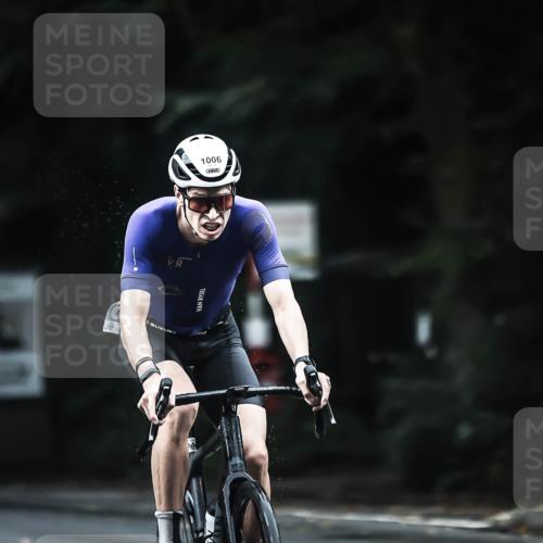13.09.2026 - Stadtparktriathlon H.Heesch http://msf.ph/oto/10382132 13.09.2026 12:29:01 Radfahren 953, 979, 1006, 1050, 1066, 1149 meine-sportfotos.de
