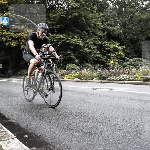 13.09.2026 - Stadtparktriathlon H.Heesch http://msf.ph/oto/10382171 13.09.2026 11:06:03 Radfahren 476, 590, 605, 621 meine-sportfotos.de
