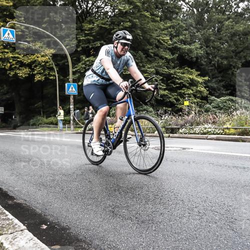 13.09.2026 - Stadtparktriathlon H.Heesch http://msf.ph/oto/10382182 13.09.2026 11:06:04 Radfahren 476, 590, 605, 621 meine-sportfotos.de