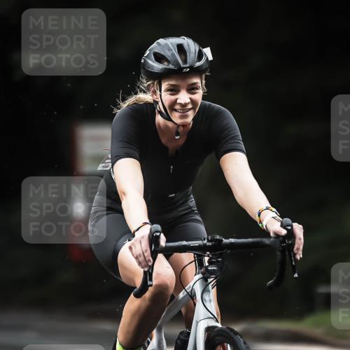 13.09.2026 - Stadtparktriathlon H.Heesch http://msf.ph/oto/10382191 13.09.2026 12:29:11 Radfahren 949, 979, 1072, 1128, 1242 meine-sportfotos.de