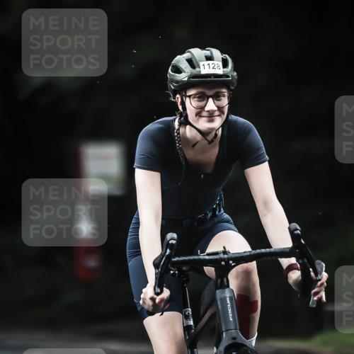13.09.2026 - Stadtparktriathlon H.Heesch http://msf.ph/oto/10382220 13.09.2026 12:29:14 Radfahren 949, 957, 1072, 1128, 1242 meine-sportfotos.de
