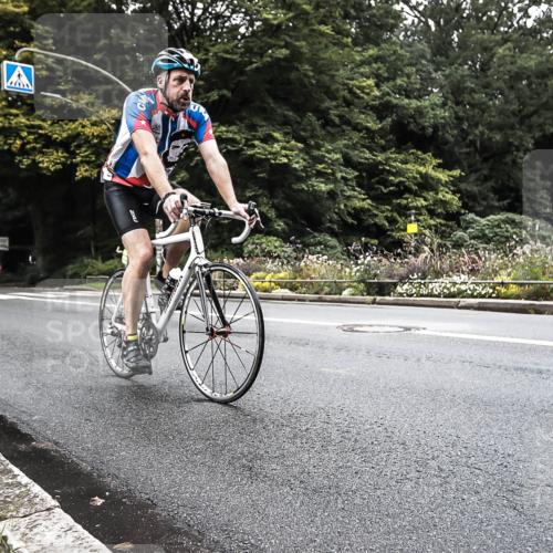 13.09.2026 - Stadtparktriathlon H.Heesch http://msf.ph/oto/10382236 13.09.2026 11:06:39 Radfahren 611, 614, 634, 656, 674 meine-sportfotos.de