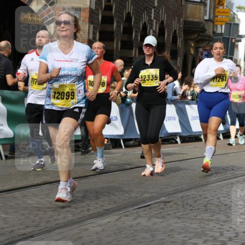 13.09.2026 - 21. swb-Marathon Bremen Strokosch-Dieckow http://msf.ph/oto/10382270 13.09.2026 11:05:16 Ziel 10198, 10283, 10315, 10465, 10729, 10741, 10850, 10855, 10856, 10940, 10975, 11006, 11133, 11272, 11395, 11518, 11757, 11939, 12002, 12005, 12064, 12235, 12420, 12493, 12495, 12498, 12500, 12502, 12522, 12563, 10186, 10411, 10432, 10717, 10802, 11146, 11314, 11334, 11387, 11394, 11521, 11571, 11572, 12055, 12251, 12330 meine-sportfotos.de