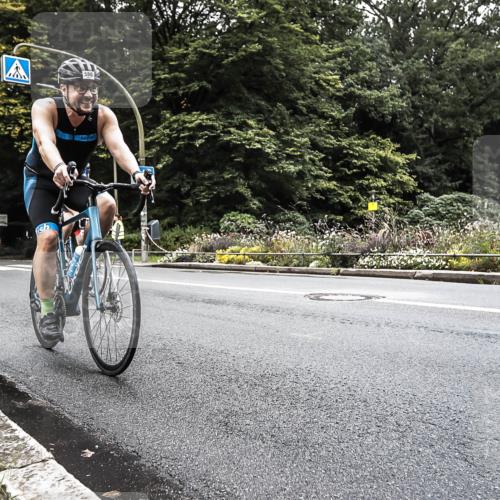13.09.2026 - Stadtparktriathlon H.Heesch http://msf.ph/oto/10382286 13.09.2026 11:07:20 Radfahren 469, 586, 639, 677, 699 meine-sportfotos.de