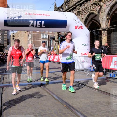 13.09.2026 - 21. swb-Marathon Bremen Tim E. http://msf.ph/oto/10382293 13.09.2026 13:18:22 Ziel 948, 1631, 1797, 1872, 2001, 2260, 2634, 2671, 3241, 3458, 3514, 3634, 4131, 4733, 5292, 5695, 5935, 5948, 6152, 6290, 6448, 8094, 8805, 8869, 8943, 8944, 9134, 9595, 9596, 9609, 9837, 10065, 13041 meine-sportfotos.de