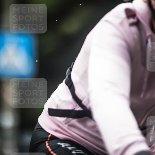 13.09.2026 - Stadtparktriathlon H.Heesch http://msf.ph/oto/10382304 13.09.2026 12:29:25 Radfahren 950, 960, 1035, 1076, 1108, 1123, 1164 meine-sportfotos.de