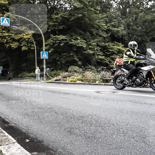 13.09.2026 - Stadtparktriathlon H.Heesch http://msf.ph/oto/10382388 13.09.2026 11:08:20 Radfahren 472, 479, 484, 629 meine-sportfotos.de