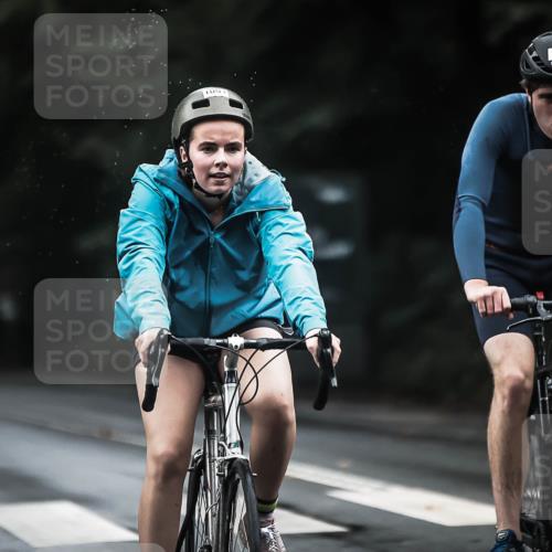 13.09.2026 - Stadtparktriathlon H.Heesch http://msf.ph/oto/10382420 13.09.2026 12:29:37 Radfahren 959, 966, 1009, 1055, 1091, 1101, 1121 meine-sportfotos.de