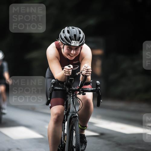 13.09.2026 - Stadtparktriathlon H.Heesch http://msf.ph/oto/10382431 13.09.2026 12:29:38 Radfahren 959, 966, 1009, 1055, 1091, 1101, 1121 meine-sportfotos.de