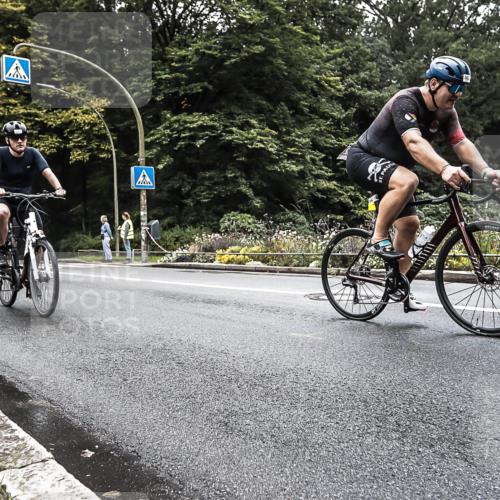 13.09.2026 - Stadtparktriathlon H.Heesch http://msf.ph/oto/10382435 13.09.2026 11:08:38 Radfahren 562, 601, 684, 697 meine-sportfotos.de