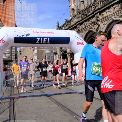 13.09.2026 - 21. swb-Marathon Bremen Tim E. http://msf.ph/oto/10382437 13.09.2026 13:18:29 Ziel 1631, 1872, 2260, 2671, 3241, 3458, 3514, 3634, 4131, 4733, 5292, 5460, 5695, 5948, 6152, 6290, 6448, 7491, 7954, 8094, 8943, 8944, 9134, 9609, 10065 meine-sportfotos.de