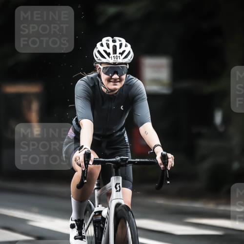 13.09.2026 - Stadtparktriathlon H.Heesch http://msf.ph/oto/10382458 13.09.2026 12:29:41 Radfahren 959, 1055, 1057, 1091, 1101, 1105, 1121 meine-sportfotos.de