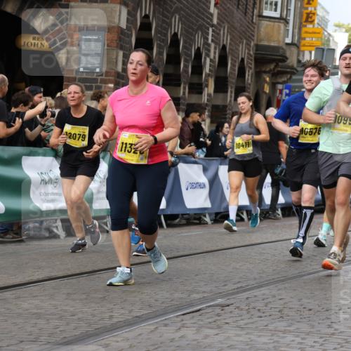 13.09.2026 - 21. swb-Marathon Bremen Strokosch-Dieckow http://msf.ph/oto/10382460 13.09.2026 11:05:22 Ziel 10370, 10465, 10718, 10729, 10741, 10800, 10850, 10855, 10975, 11105, 11133, 11272, 11281, 11518, 11584, 11722, 11900, 11939, 12002, 12064, 12099, 12235, 12335, 12420, 12522, 10186, 10259, 10260, 10432, 10864, 11146, 11314, 11387, 11394, 11520, 11521, 11571, 11572, 11724, 11791, 11892, 11947, 12055, 12251, 12273, 12330, 12362 meine-sportfotos.de
