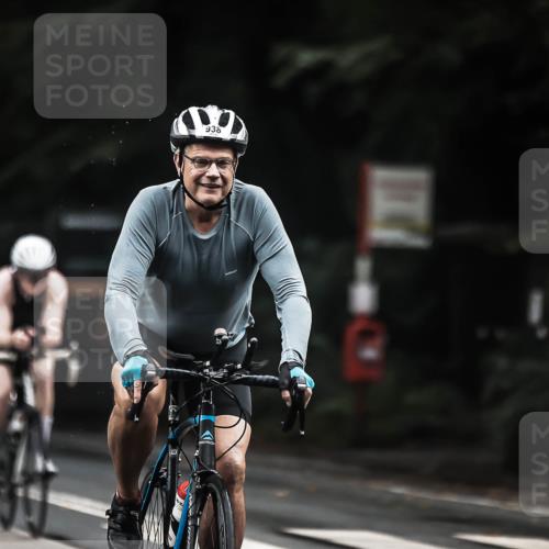 13.09.2026 - Stadtparktriathlon H.Heesch http://msf.ph/oto/10382477 13.09.2026 12:29:45 Radfahren 956, 1057, 1101, 1105, 1179 meine-sportfotos.de
