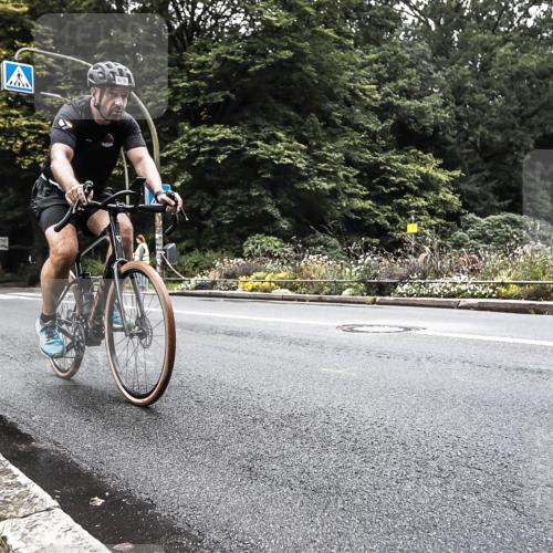13.09.2026 - Stadtparktriathlon H.Heesch http://msf.ph/oto/10382480 13.09.2026 11:08:57 Radfahren 660, 676 meine-sportfotos.de
