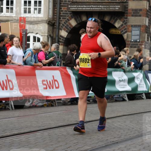 13.09.2026 - 21. swb-Marathon Bremen Strokosch-Dieckow http://msf.ph/oto/10382549 13.09.2026 11:05:28 Ziel 10370, 10411, 10465, 10576, 10697, 10718, 10800, 10802, 10850, 10975, 10995, 11102, 11105, 11157, 11218, 11281, 11326, 11584, 11616, 11722, 11900, 12002, 12011, 12064, 12079, 12080, 12099, 12235, 12335, 12522, 10238, 10259, 10260, 10457, 10864, 11314, 11387, 11520, 11521, 11724, 11791, 11892, 11947, 12156, 12273, 12330, 12362, 12501 meine-sportfotos.de