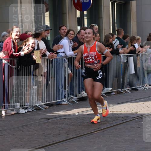13.09.2026 - 21. swb-Marathon Bremen Strokosch-Dieckow http://msf.ph/oto/10382554 13.09.2026 12:47:53 Ziel 358, 447, 875, 991, 1161, 1783 meine-sportfotos.de