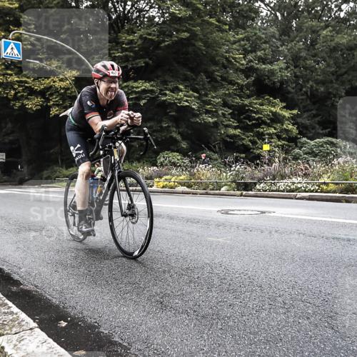 13.09.2026 - Stadtparktriathlon H.Heesch http://msf.ph/oto/10382557 13.09.2026 11:09:38 Radfahren 487, 657, 708, 1798 meine-sportfotos.de