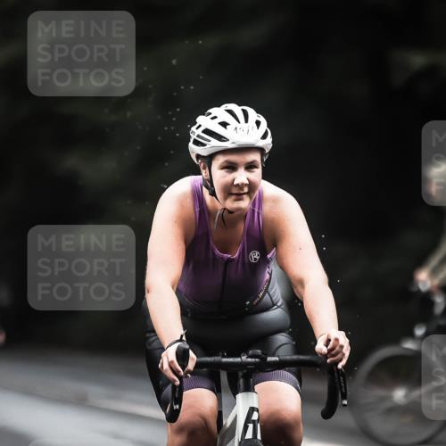 13.09.2026 - Stadtparktriathlon H.Heesch http://msf.ph/oto/10382558 13.09.2026 12:29:54 Radfahren 956, 971, 983, 1068, 1133, 1136, 1176, 1179 meine-sportfotos.de
