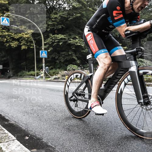 13.09.2026 - Stadtparktriathlon H.Heesch http://msf.ph/oto/10382582 13.09.2026 11:10:08 Radfahren 679 meine-sportfotos.de