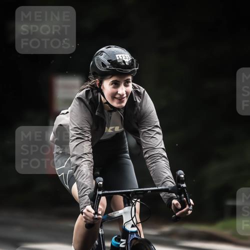 13.09.2026 - Stadtparktriathlon H.Heesch http://msf.ph/oto/10382591 13.09.2026 12:29:56 Radfahren 971, 983, 1068, 1133, 1136, 1154, 1176 meine-sportfotos.de