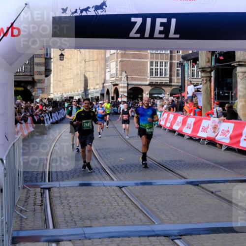 13.09.2026 - 21. swb-Marathon Bremen Tim E. http://msf.ph/oto/10382641 13.09.2026 13:18:41 Ziel 1146, 1419, 2055, 5307, 5460, 6293, 6294, 6818, 7491, 7731, 7954, 8404, 8872, 9019, 9275, 10065, 13150 meine-sportfotos.de