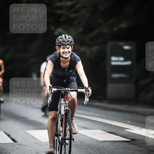 13.09.2026 - Stadtparktriathlon H.Heesch http://msf.ph/oto/10382650 13.09.2026 12:30:04 Radfahren 983, 1040, 1109, 1118, 1154 meine-sportfotos.de