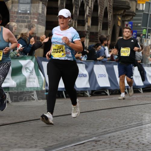 13.09.2026 - 21. swb-Marathon Bremen Strokosch-Dieckow http://msf.ph/oto/10382653 13.09.2026 11:05:31 Ziel 10370, 10411, 10465, 10576, 10697, 10718, 10800, 10802, 10850, 10975, 10995, 11102, 11105, 11157, 11218, 11281, 11326, 11584, 11616, 11722, 11900, 12002, 12011, 12064, 12079, 12080, 12099, 12335, 10168, 10238, 10259, 10260, 10457, 10864, 11024, 11520, 11724, 11791, 11892, 11947, 12156, 12273, 12362, 12501, 12773 meine-sportfotos.de