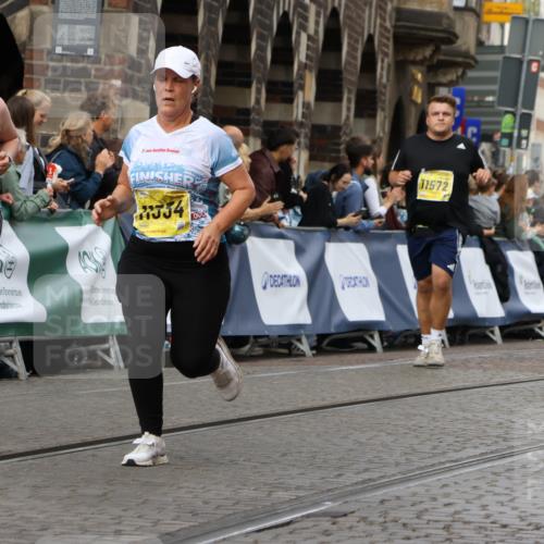 13.09.2026 - 21. swb-Marathon Bremen Strokosch-Dieckow http://msf.ph/oto/10382682 13.09.2026 11:05:31 Ziel 10370, 10411, 10465, 10576, 10697, 10718, 10800, 10802, 10850, 10975, 10995, 11102, 11105, 11157, 11218, 11281, 11326, 11584, 11616, 11722, 11900, 12002, 12011, 12064, 12079, 12080, 12099, 12335, 10168, 10238, 10259, 10260, 10457, 10864, 11024, 11520, 11724, 11791, 11892, 11947, 12156, 12273, 12362, 12501, 12773 meine-sportfotos.de