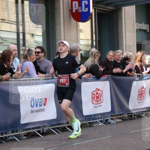13.09.2026 - 21. swb-Marathon Bremen Strokosch-Dieckow http://msf.ph/oto/10382713 13.09.2026 12:47:59 Ziel 358, 5428, 447, 875, 991, 1161, 1783 meine-sportfotos.de