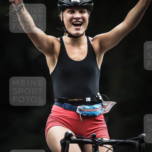 13.09.2026 - Stadtparktriathlon H.Heesch http://msf.ph/oto/10382718 13.09.2026 12:30:08 Radfahren 996, 1040, 1109, 1118, 1151, 1154 meine-sportfotos.de