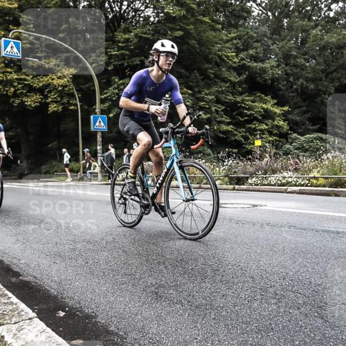13.09.2026 - Stadtparktriathlon H.Heesch http://msf.ph/oto/10382721 13.09.2026 11:11:40 Radfahren 451, 470, 547, 612 meine-sportfotos.de
