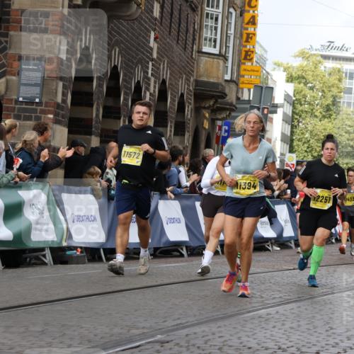 13.09.2026 - 21. swb-Marathon Bremen Strokosch-Dieckow http://msf.ph/oto/10382743 13.09.2026 11:05:33 Ziel 10370, 10411, 10576, 10697, 10717, 10718, 10800, 10802, 10995, 11102, 11105, 11157, 11218, 11281, 11326, 11334, 11584, 11616, 11722, 11900, 12002, 12011, 12064, 12079, 12080, 12099, 12335, 10168, 10238, 10259, 10260, 10457, 10864, 11024, 11520, 11791, 11947, 12156, 12362, 12378, 12501, 12773 meine-sportfotos.de