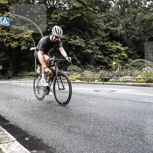 13.09.2026 - Stadtparktriathlon H.Heesch http://msf.ph/oto/10382796 13.09.2026 11:12:30 Radfahren 508, 595 meine-sportfotos.de