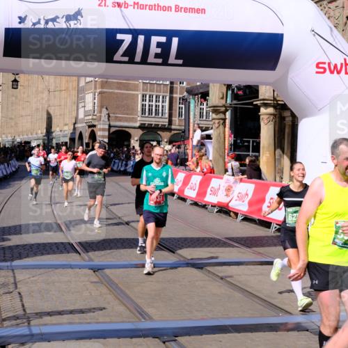 13.09.2026 - 21. swb-Marathon Bremen Tim E. http://msf.ph/oto/10382797 13.09.2026 13:18:49 Ziel 465, 1146, 1419, 2055, 2324, 2948, 3631, 4413, 4642, 5307, 5460, 5867, 6293, 6294, 6818, 7245, 7491, 7731, 8404, 8540, 8743, 8872, 9019, 9275, 9327, 9833, 13150 meine-sportfotos.de