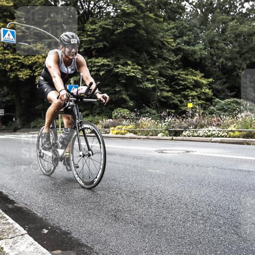 13.09.2026 - Stadtparktriathlon H.Heesch http://msf.ph/oto/10382841 13.09.2026 11:13:22 Radfahren 602, 635, 668 meine-sportfotos.de