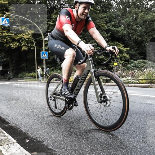 13.09.2026 - Stadtparktriathlon H.Heesch http://msf.ph/oto/10382879 13.09.2026 11:13:44 Radfahren 496, 503, 554, 641 meine-sportfotos.de