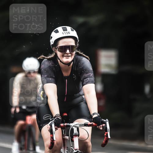 13.09.2026 - Stadtparktriathlon H.Heesch http://msf.ph/oto/10382905 13.09.2026 12:30:36 Radfahren 1026, 1156, 1163 meine-sportfotos.de